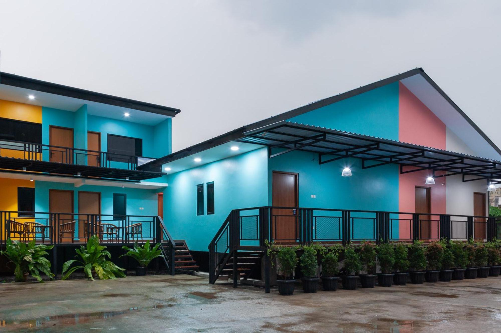 Sans Hotel Suryakencana Bogor Exteriör bild